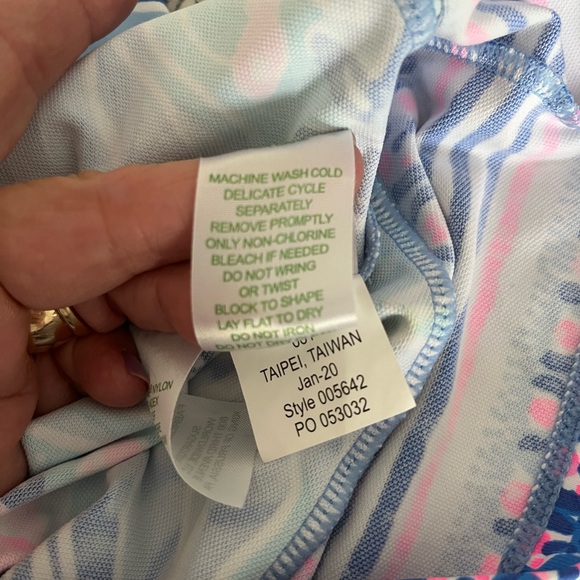 Lilly Pulitzer Dress - Picture 7 of 11